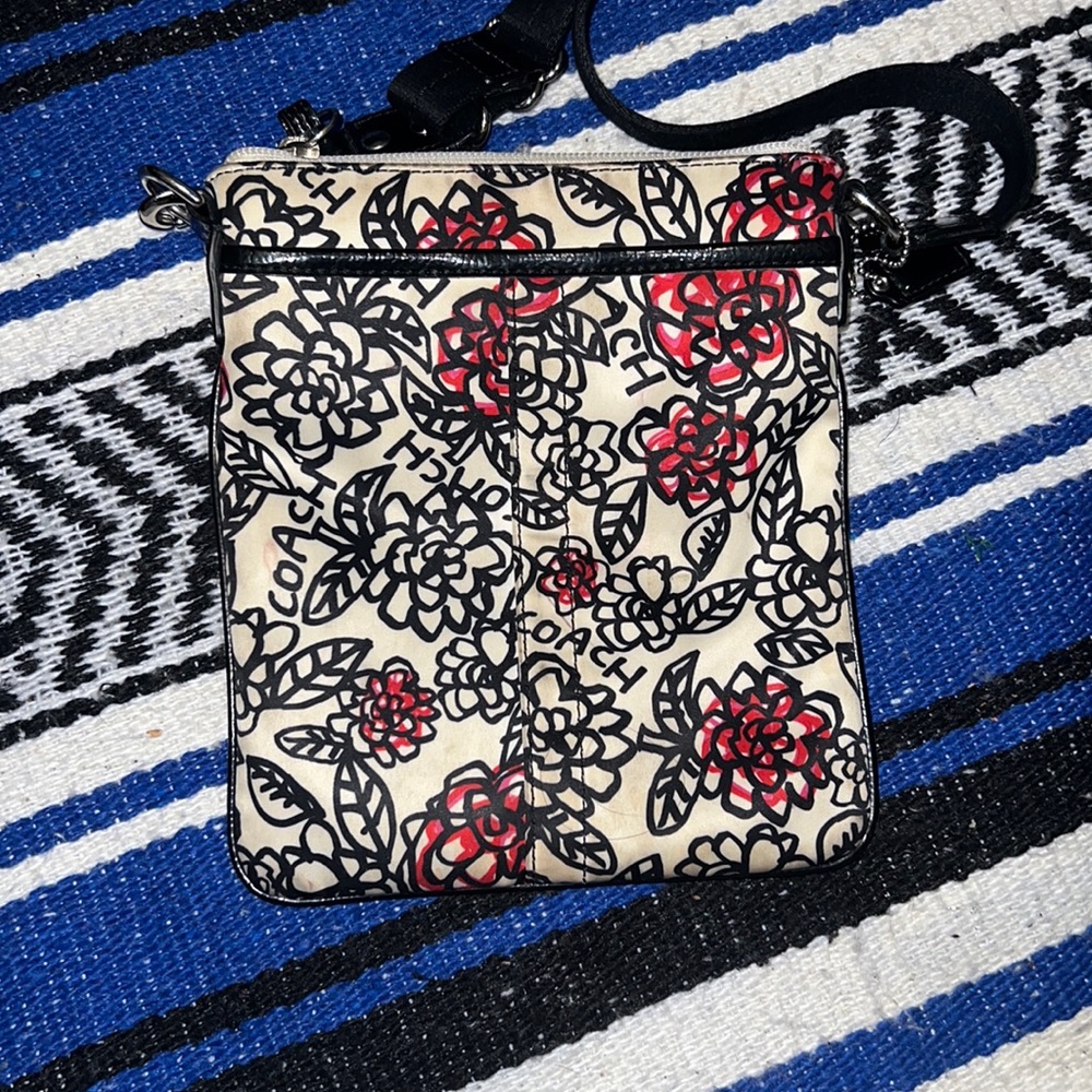Coach hand bag